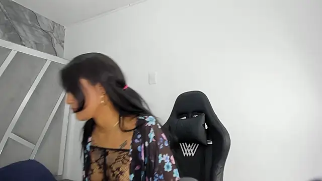 babilett online show from 12/18/25, 08:34