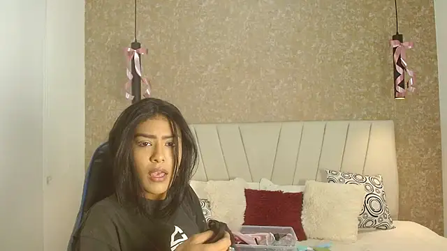 babilett online show from 10/18/25, 11:45