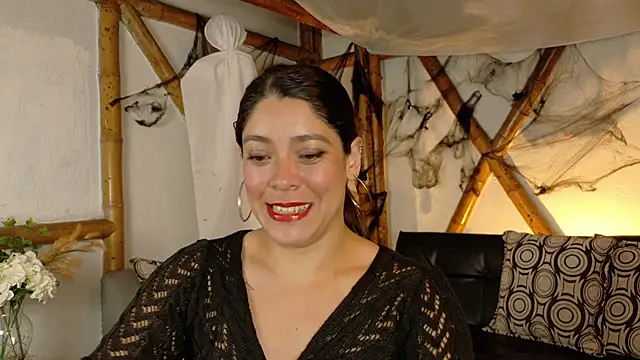 sofiia diaz0805 online show from 10/29/25, 11:36