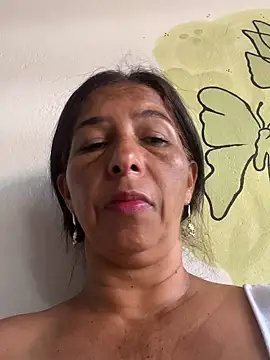 maleja23 online show from 10/30/25, 09:22