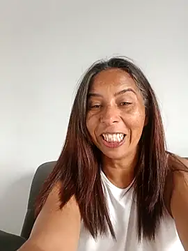 maleja23 online show from 09/12/25, 02:06