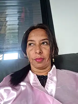maleja23 online show from 10/15/25, 01:52