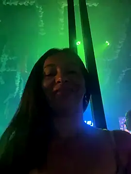 maleja23 online show from 10/30/25, 03:05