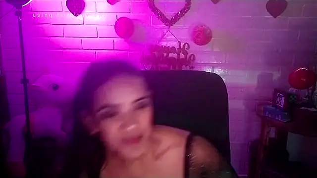 MiiaVelasquez online show from 02/06/26, 04:52