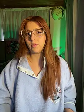 CoraVibes online show from 02/05/26, 12:23