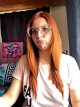 CoraVibes online show from 10/11/25, 01:01