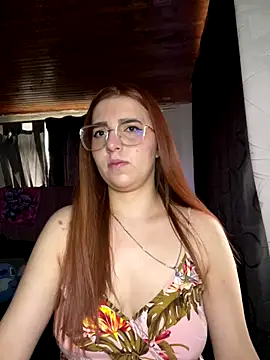 CoraVibes online show from 11/01/25, 12:43