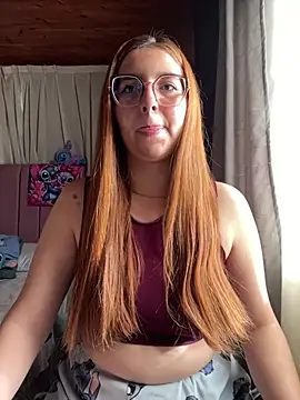 CoraVibes online show from 05/19/26, 12:23