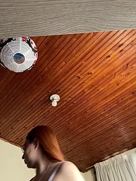 CoraVibes online show from 03/03/26, 12:45