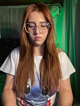 CoraVibes online show from 02/06/26, 12:23