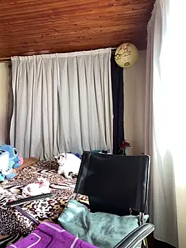 CoraVibes online show from 03/15/26, 12:45