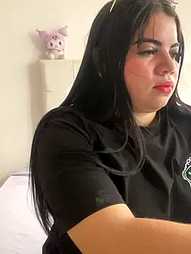 Kuromy x online show from 10/28/25, 06:51