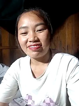 Snapshot of bany-xx chatting on 10/08/25, 12:56 bany-xx online show from 10/08/25, 12:56