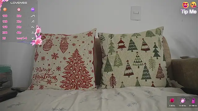 Roxybeautyy online show from 02/23/26, 09:21