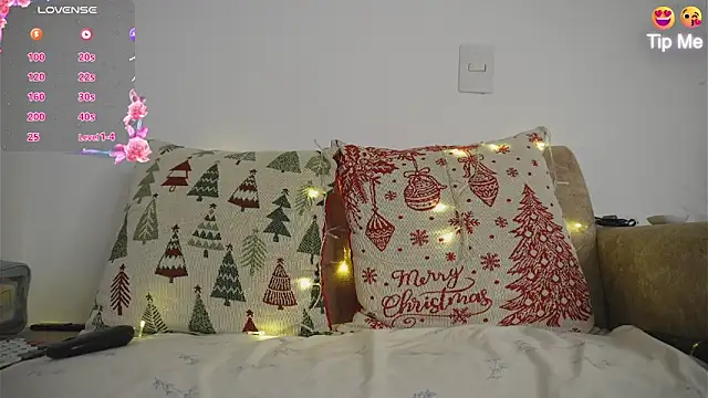 Roxybeautyy online show from 02/01/26, 09:29