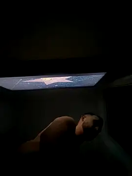 FiguralBeverage online show from 11/29/25, 02:44