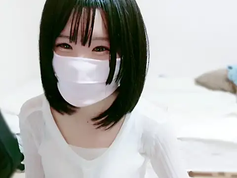 Snapshot of maika_chan chatting on 10/16/25, 03:59 maika chan online show from 10/16/25, 03:59