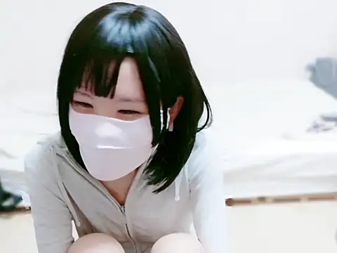 Snapshot of maika_chan chatting on 09/13/25, 01:00 maika chan online show from 09/13/25, 01:00