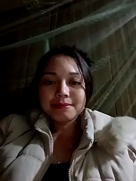 Snapshot of Sophia-pusy chatting on 12/16/25, 01:15 Sophia-pusy online show from 12/16/25, 01:15