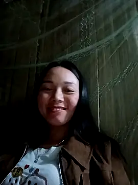 Snapshot of Sophia-pusy chatting on 12/04/25, 01:32 Sophia-pusy online show from 12/04/25, 01:32