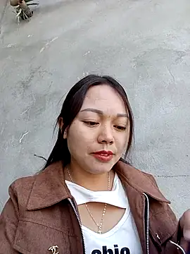 Snapshot of Sophia-pusy chatting on 11/28/25, 02:56 Sophia-pusy online show from 11/28/25, 02:56