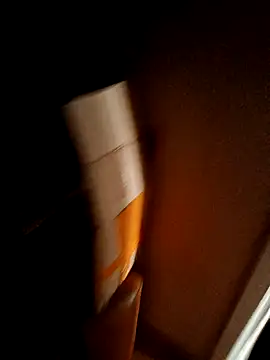 Snapshot of boyhi199x chatting on 10/13/25, 01:18 boyhi199x online show from 10/13/25, 01:18