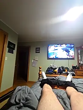 Snapshot of Ricotta1 chatting on 12/18/25, 12:05 Ricotta1 online show from 12/18/25, 12:05