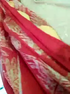 Snapshot of Anjal-123 chatting on 10/20/25, 06:15 Anjal-123 online show from 10/20/25, 06:15