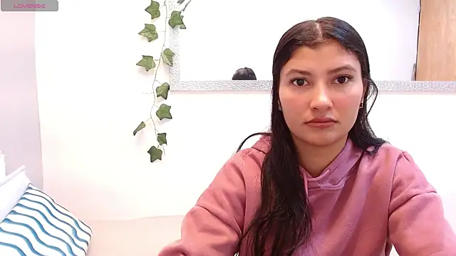 Snapshot of louis_k chatting on 02/13/26, 11:10 louis k online show from 02/13/26, 11:10