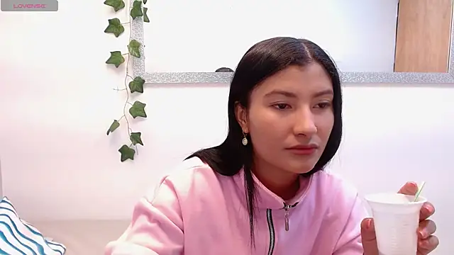 Snapshot of louis_k chatting on 07/11/26, 11:32 louis k online show from 07/11/26, 11:32