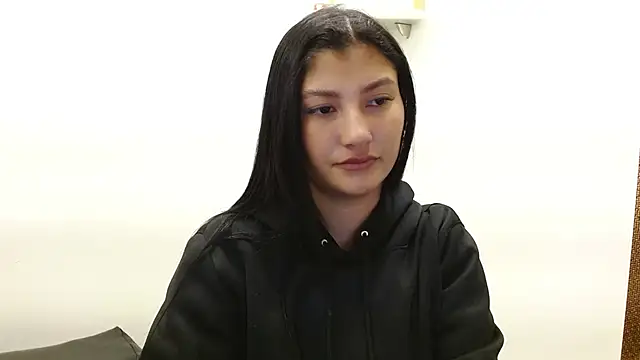 Snapshot of louis_k chatting on 10/30/25, 11:19 louis k online show from 10/30/25, 11:19