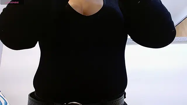 Snapshot of louis_k chatting on 02/10/26, 11:31 louis k online show from 02/10/26, 11:31