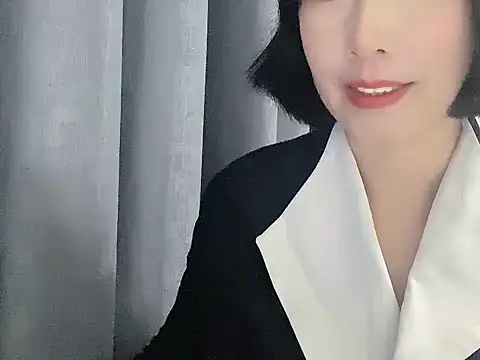 sun1314156 online show from 10/27/25, 12:06