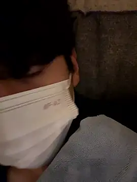 Snapshot of min9811 chatting on 11/10/25, 01:27 min9811 online show from 11/10/25, 01:27