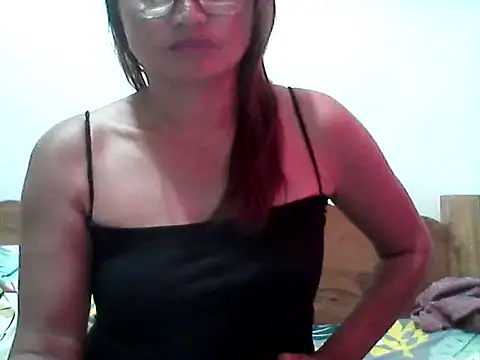 nathalie0045 online show from 12/23/25, 01:27