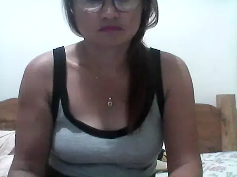 nathalie0045 online show from 03/27/26, 09:54