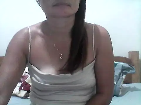 nathalie0045 online show from 03/07/26, 10:59