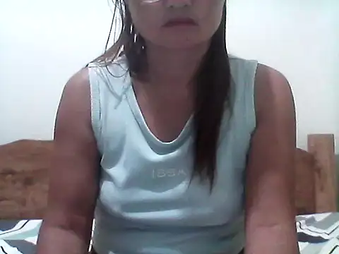 nathalie0045 online show from 05/23/26, 09:36