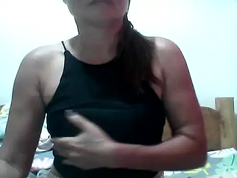 nathalie0045 online show from 12/17/25, 09:53