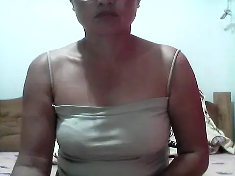 nathalie0045 online show from 10/22/25, 10:04