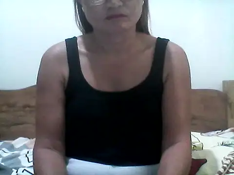 nathalie0045 online show from 05/24/26, 10:53