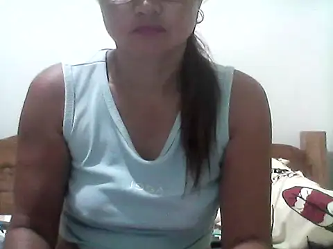 nathalie0045 online show from 05/22/26, 09:13