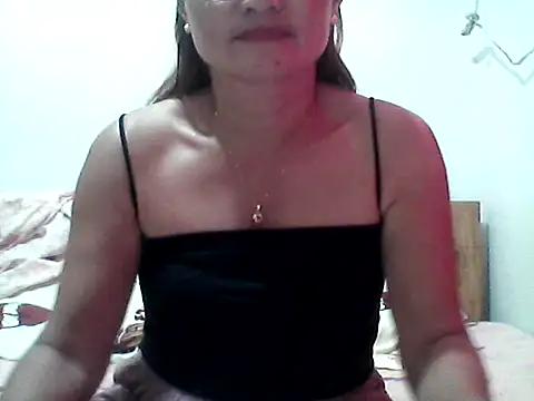 nathalie0045 online show from 09/28/25, 10:28