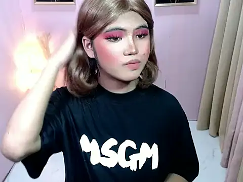 amazingjhanna online show from 11/13/25, 05:33