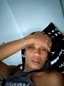 Creamycumdollx online show from 11/23/25, 01:21