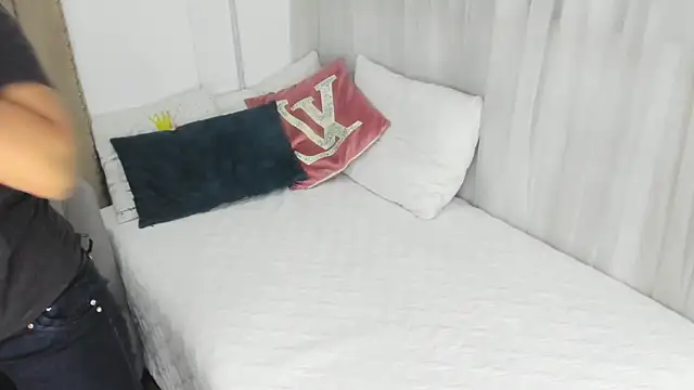 zusan king  online show from 03/04/26, 03:14