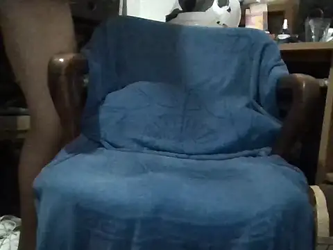 Kriss7777 online show from 10/14/25, 04:40