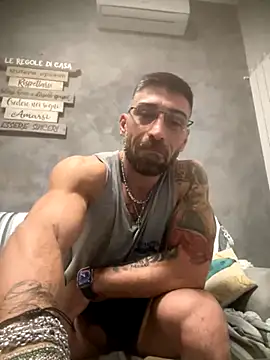 GmGit online show from 10/26/25, 04:24