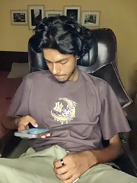 thecatfish online show from 10/29/25, 11:47