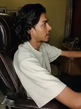 thecatfish online show from 11/01/25, 05:18